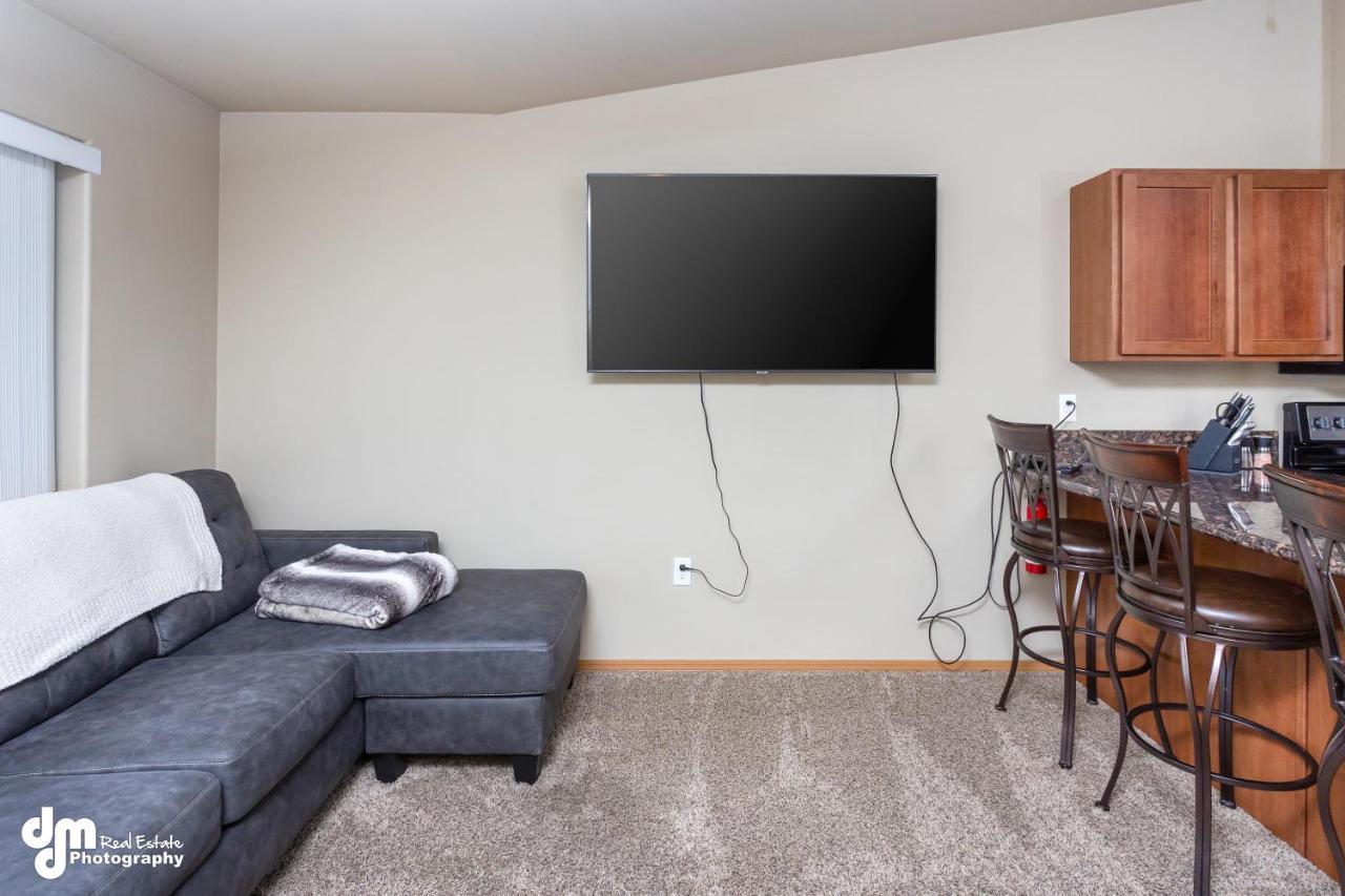 Apartment Tranquil At Settlers Bay, Newly Furnished! *